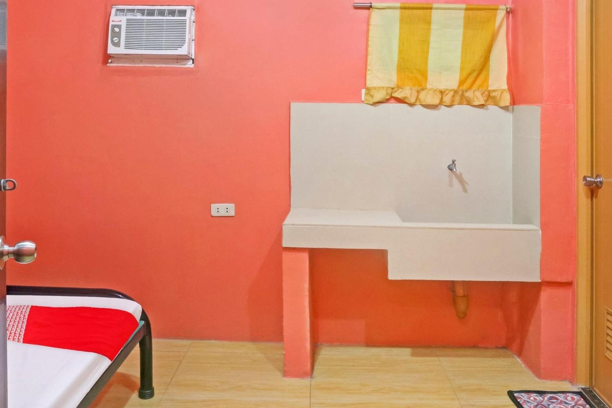 Solanos Transient House Hotel Пасай Екстериор снимка