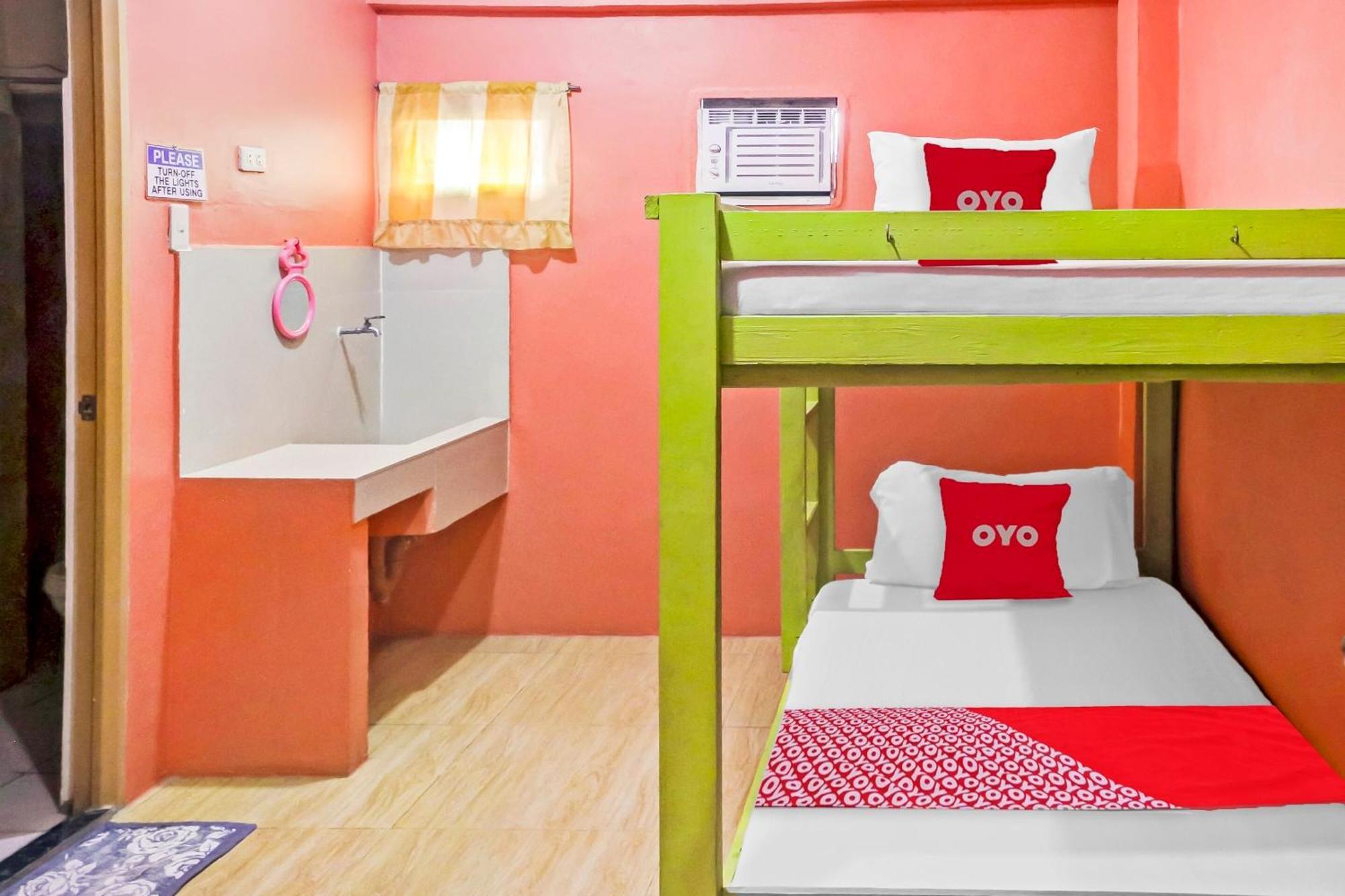 Solanos Transient House Hotel Пасай Екстериор снимка